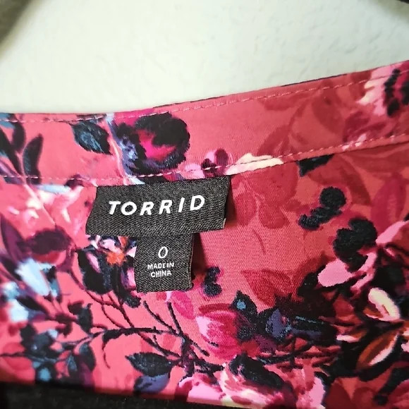 Torrid Romantic Floral Shirtdress Crepe de Chine Pink Floral Dress 0X - Picture 3 of 13